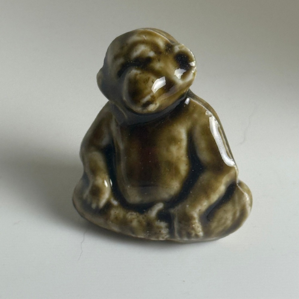 Wade Whimsies Chimpanzee Brown Figurine Brown Glazed Ceramic Made in England